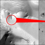 'Monolith' on Mars?